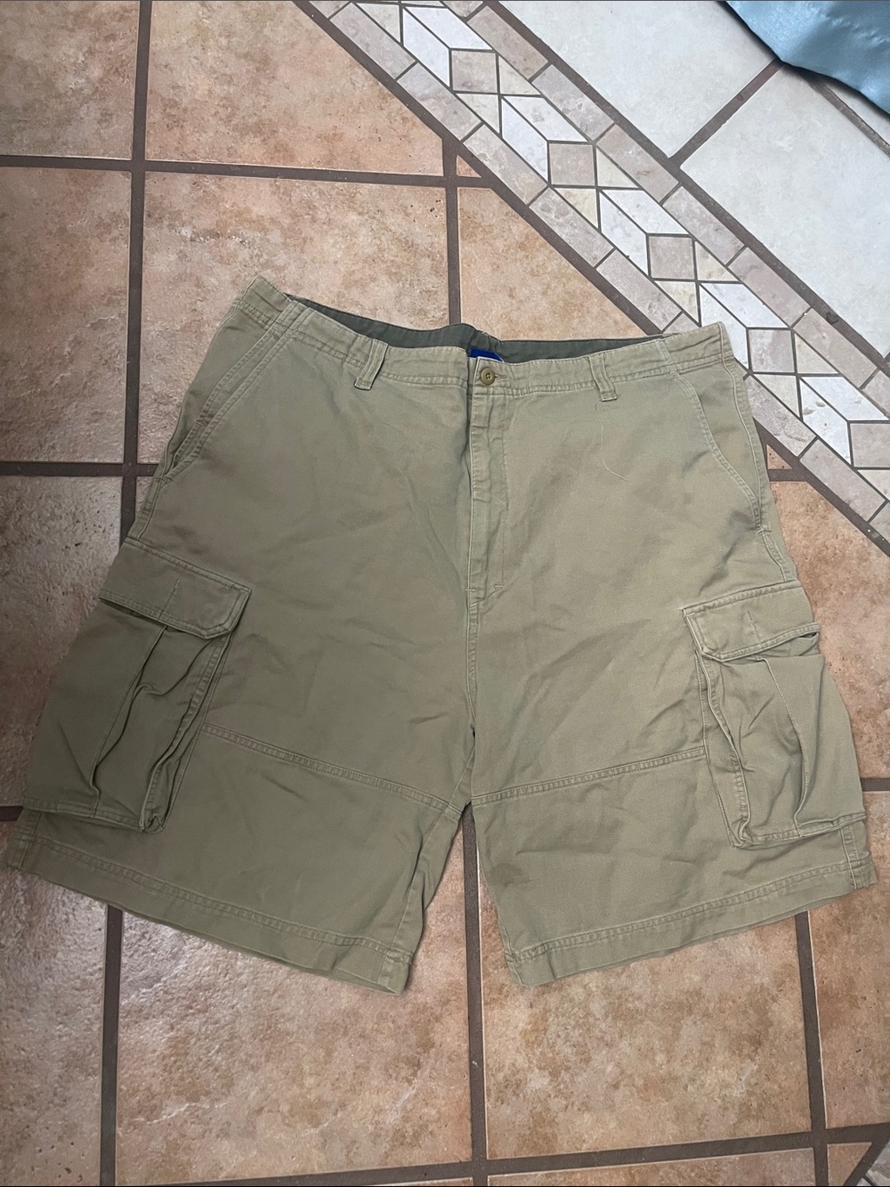 Vintage OP Men's Cargo Shorts in beige